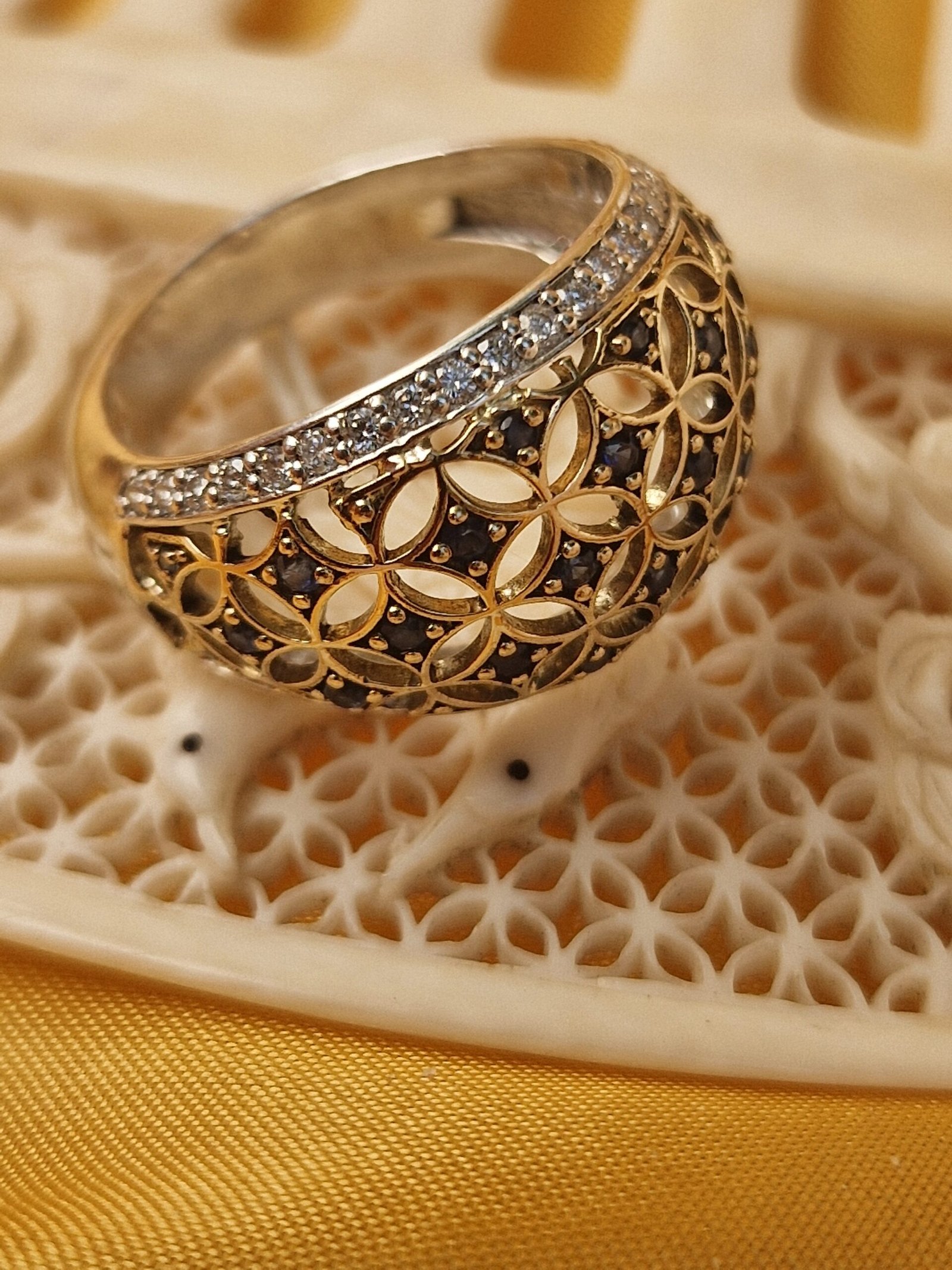 la bague cattedrale (copie) la bague cattedrale (copie)